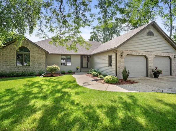 2319 Knoll Terrace DRIVE, Waterford, WI 53185