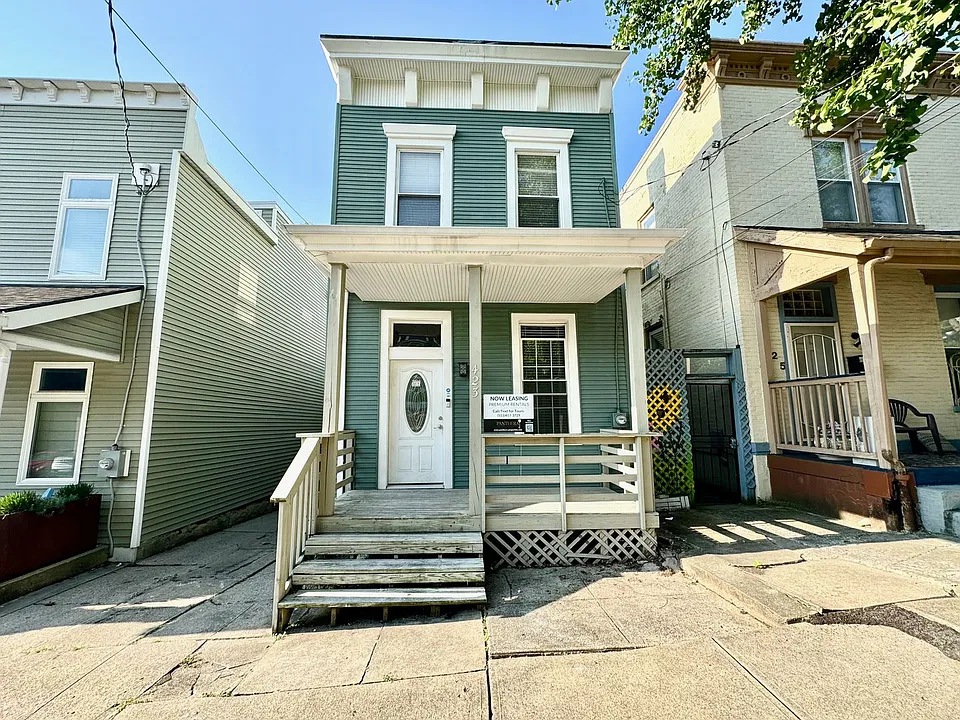 423 Warner St
