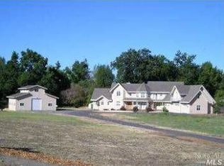 665 Quietwater, Santa Rosa, CA 95404