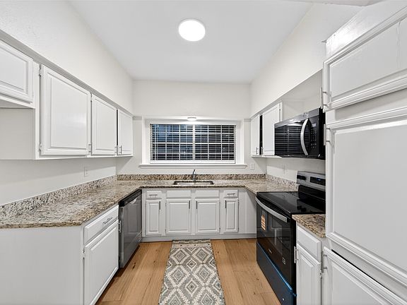 3rd image of 12921 Abrams Rd APT 603