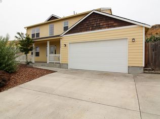 1908 Golden Way, The Dalles, OR 97058