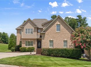 213 Red Hawk Ln, Winston Salem, NC 27107