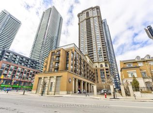Chicago Condominiums, Mississauga, ON L5B 0C6