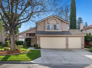 805 E Buckhill Rd, Fresno, CA