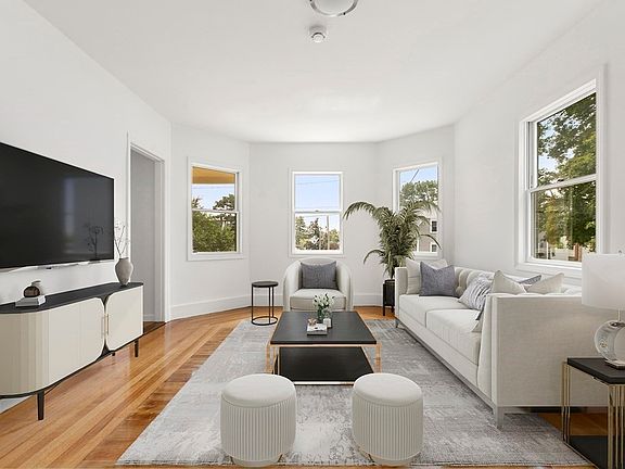 3rd image of 34 Belmont St