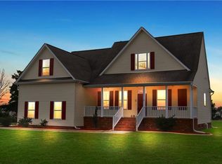 10430 Sylvia Cir, Windsor, VA 23487