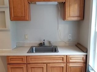 23 Firglade St #1, Worcester, MA 01602