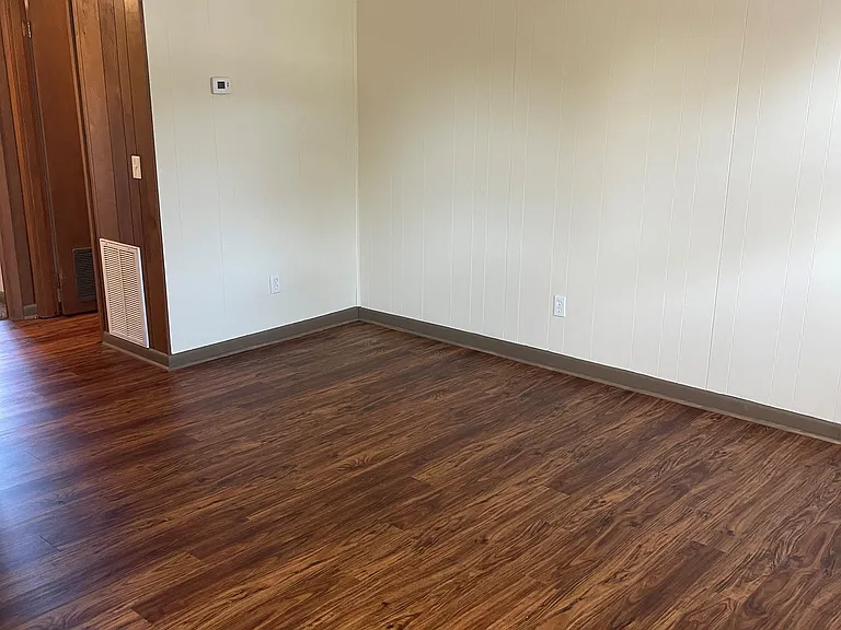 539 E Morgan St #B5 — Photo 7