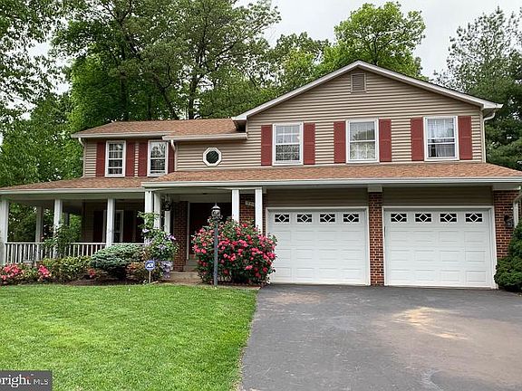 3rd image of 13316 Tuckaway Dr