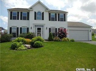 202 Horizon Dr, Chittenango, NY 13037