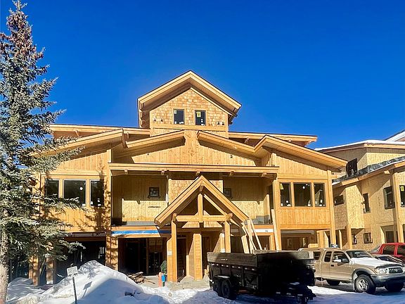 2nd image of 117 Lake Ridge Cir #1864