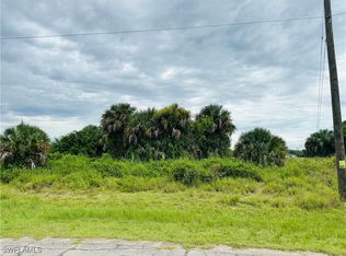 Saturn Ct, Labelle, FL 33935