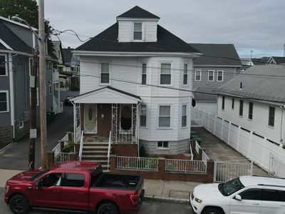 60 Dartmouth St, Medford, MA, 02155