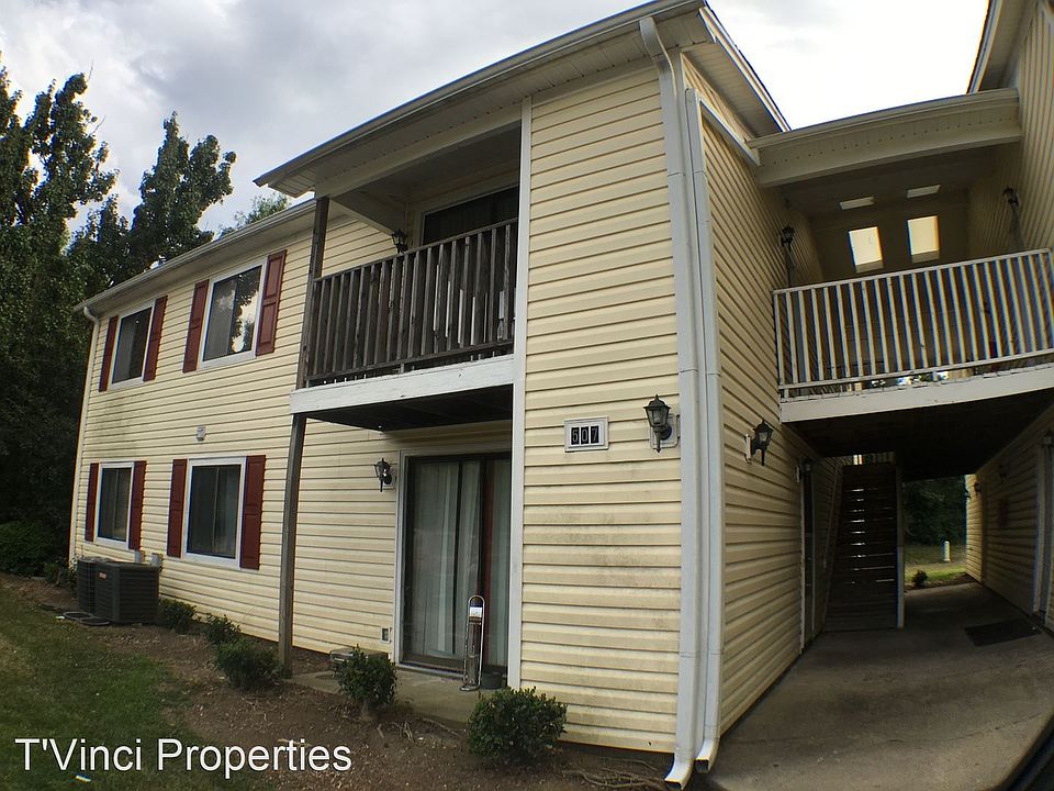 1st image of 507 Mystic Dr APT D