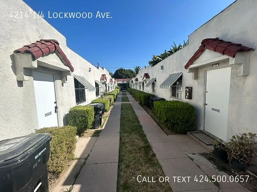 Walkable 1 bed 1 bath in Virgil Village next to Silverlake — Photo 2