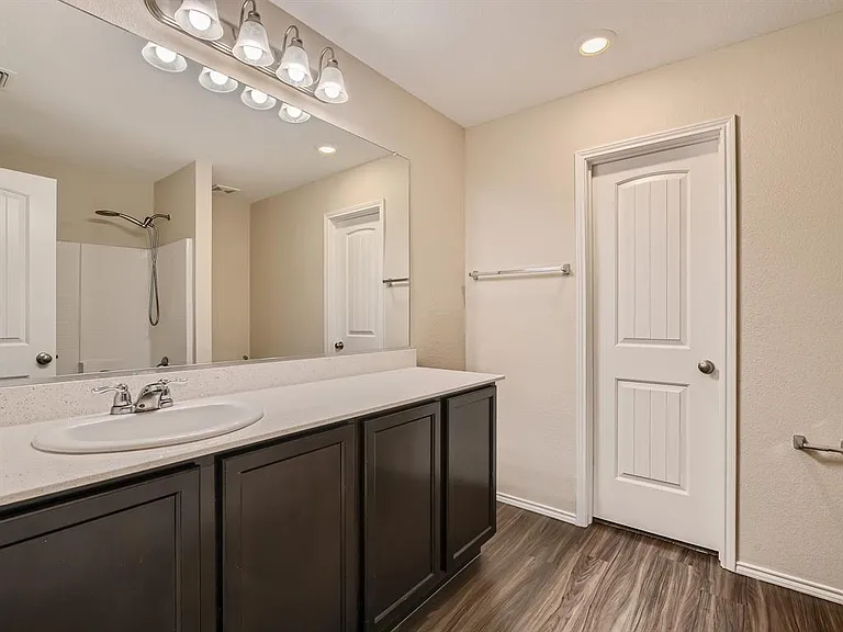 317 Blue Crow Ln — Photo 12