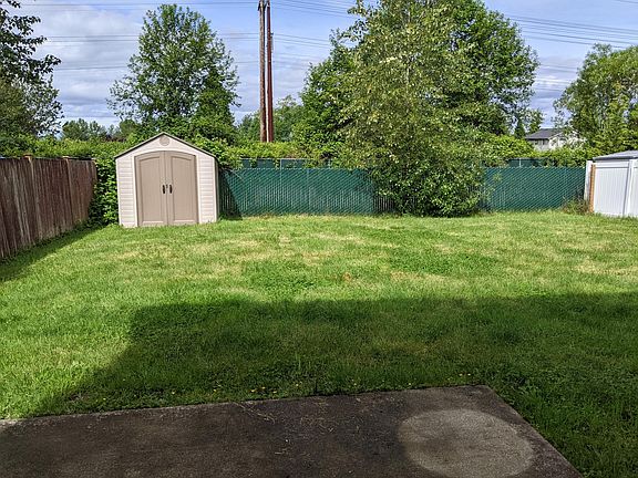 3rd image of 6804 81st Dr NE