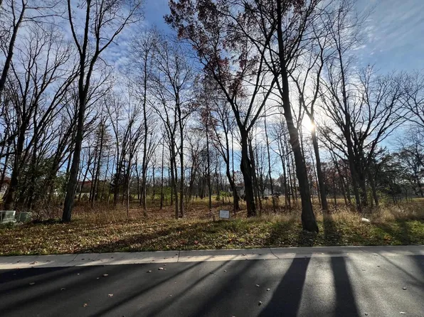 1026 PARK WAY #Lt25, Delafield, WI 53018