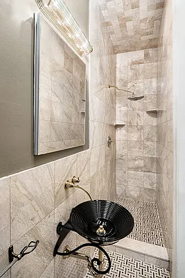 Rented by Douglas Elliman | media 22
