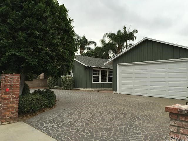 1st image of 212 E Cypress St