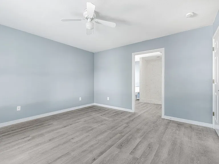 805 N Main St #108 — Photo 55