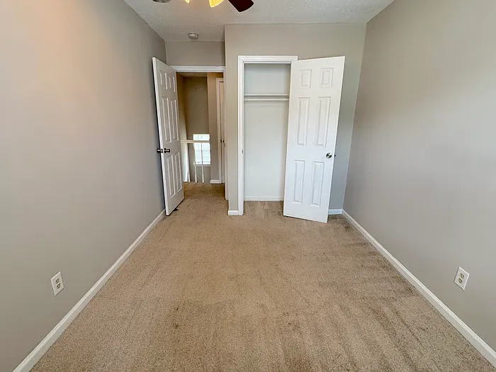 5404 Grand Lake Cres — Photo 18