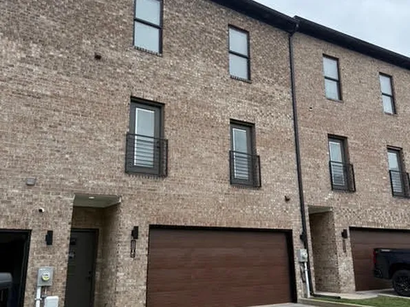 955 Tarr Trce #1104, Lexington, KY 40508