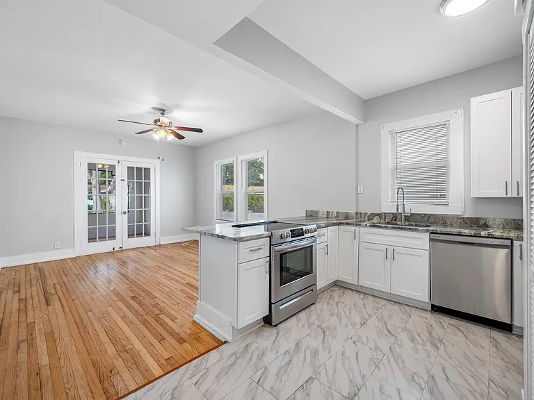 3313 W San Pedro St #2 — Photo 10
