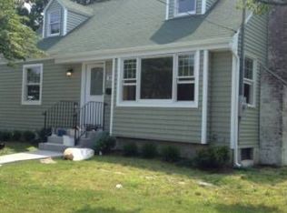 2950 Laurel Ave, Baldwin, NY 11510