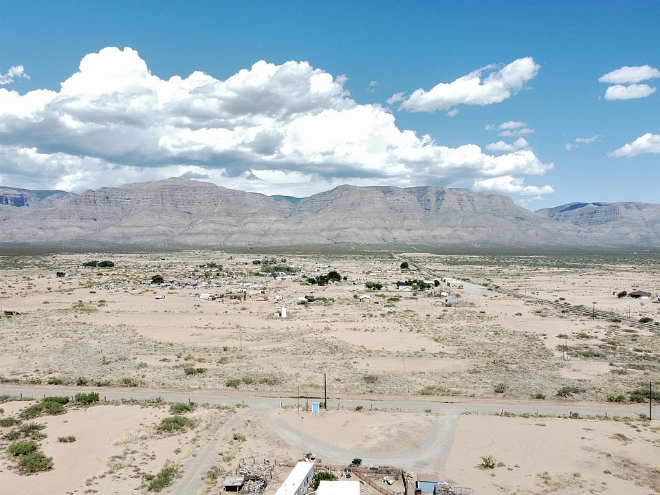 1st image of 82 La Sala Grande