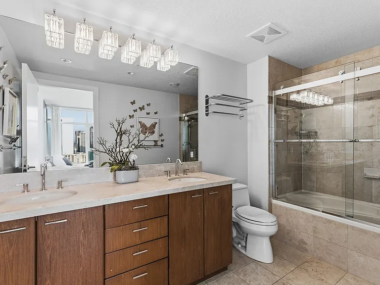 1199 Pacific Hwy #2903R — Photo 19