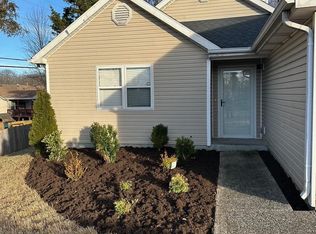 361 Garden Point Dr, Frankfort, KY 40601