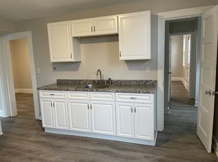 16 Bradley St #B, Putnam, CT 06260