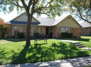 1514 Winter Park Ln, Lewisville, TX 75077