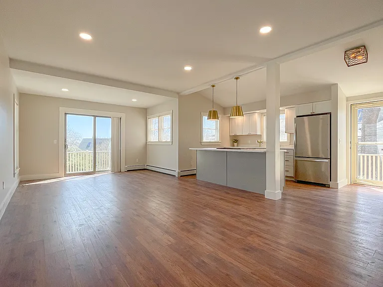 300 Preble St #R — Photo 19