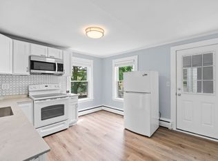 10 Pine St #12, Kittery, ME 03904