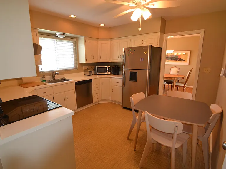 6234 Lakota Dr — Photo 41