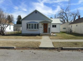 715 W Evelyn St, Lewistown, MT 59457