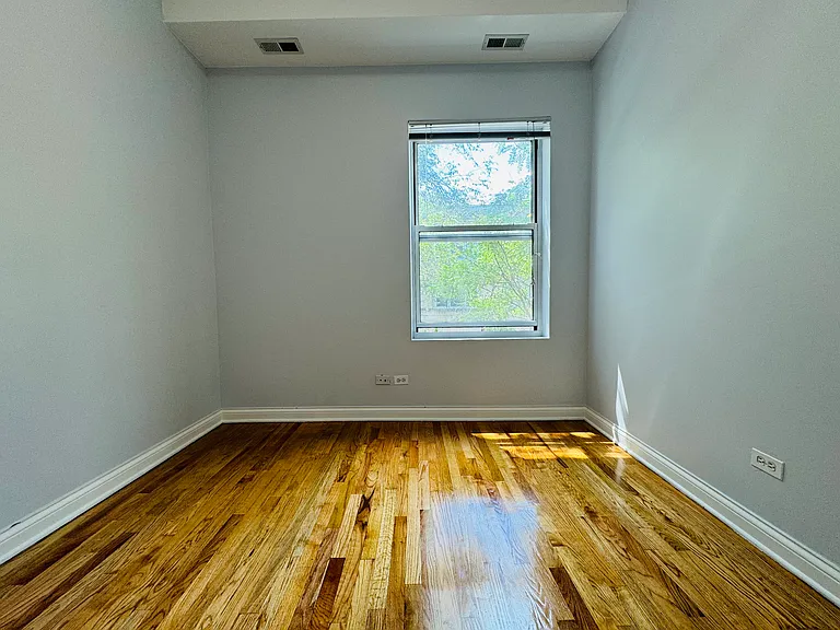 713 S Aberdeen St #2F — Photo 10