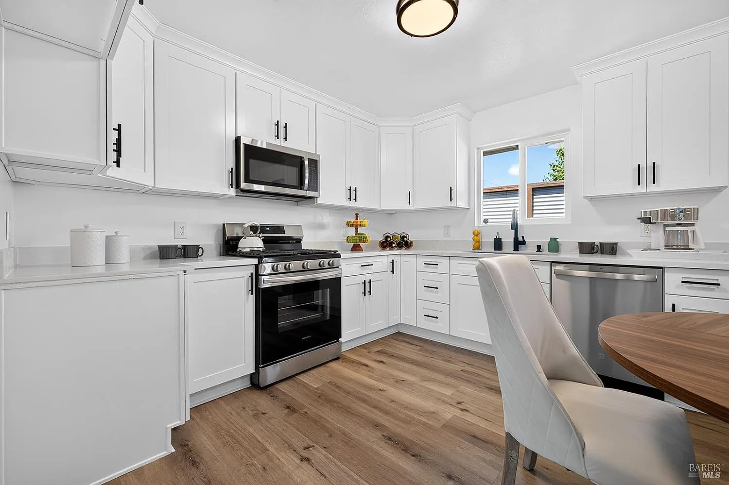 31604 Mccray Road - Photo 4