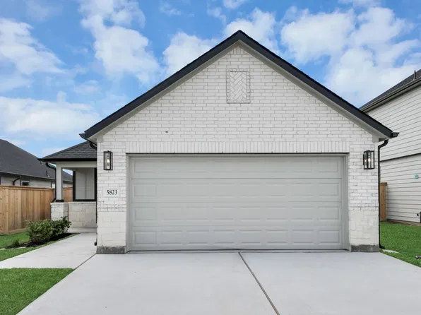 5834 Madison Trail Dr, Richmond, TX 77469