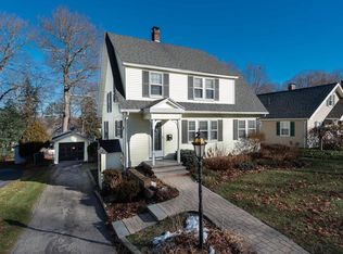 26 Laurel Dr, Needham, MA 02492