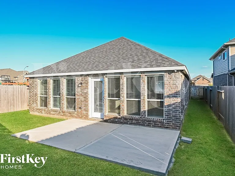 31206 Harmony Falls Ct — Photo 15