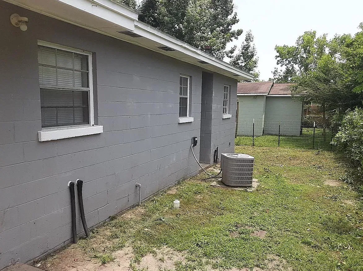 2 bed, 800 sqft, $1,150 — Photo 3