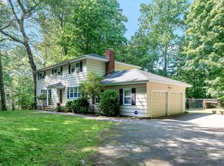 4574 Madison Ave, Trumbull, CT 06611