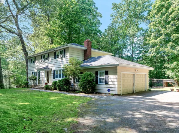 4574 Madison Avenue, Trumbull, CT 06611