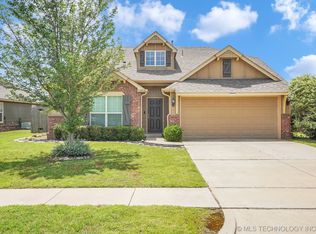 18202 E 41st Pl, Tulsa, OK 74134