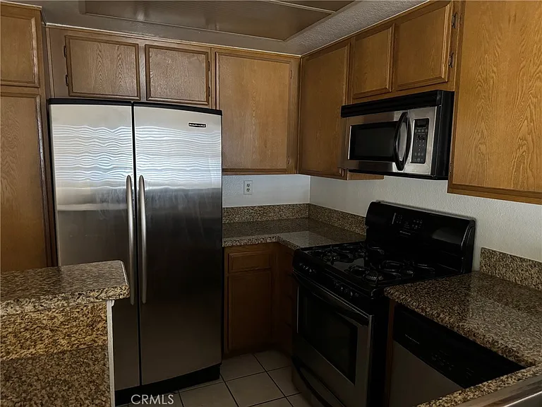 1784 Shady Oaks Ct — Photo 6