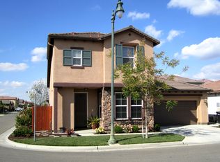 1834 W Bella Oaks Way, Hanford, CA 93230