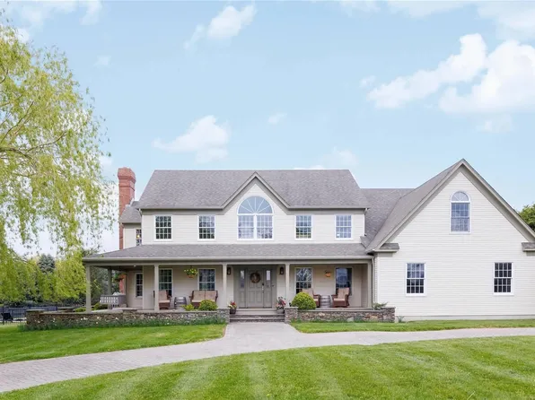 425 Jacobs Ln, Southold, NY 11971